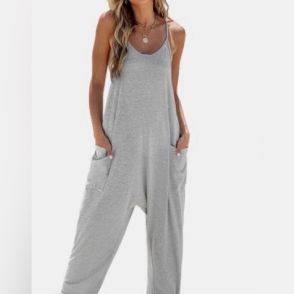 antistar Pants - Antistar Women's Black Jumpsuit Size small New With Tags